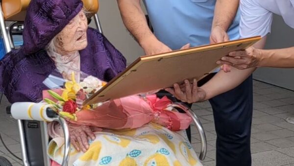 【祝・ご長寿】法人をあげて感謝を伝える敬老の日。109歳の大先輩の笑顔に感動！